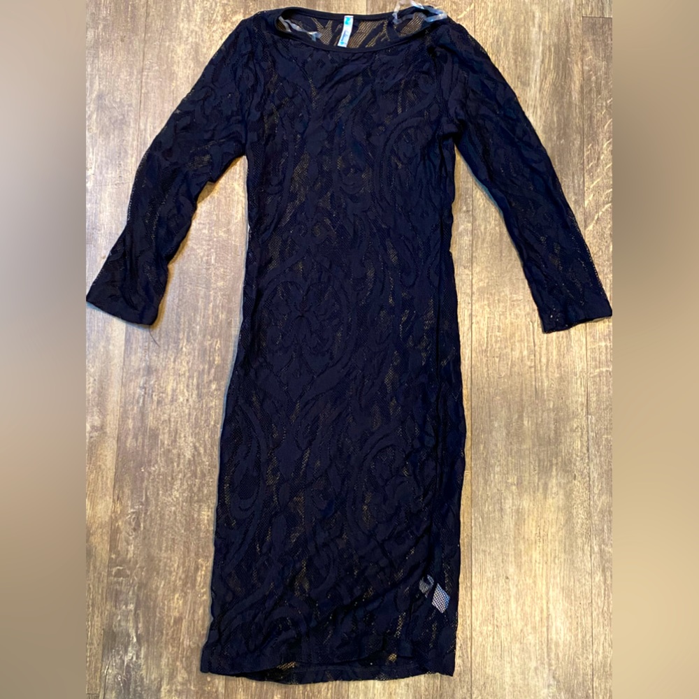 Black all lace dress with good stretch in size M